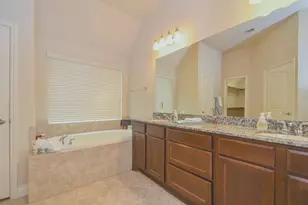 2626 Rosepoint Ct, Fresno, TX 77545 - Photo 10