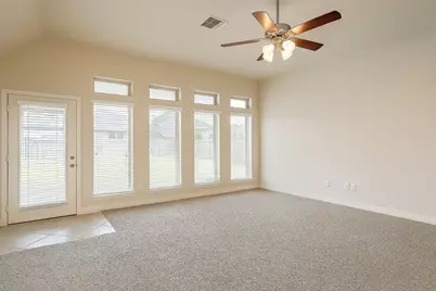 2626 Rosepoint Court, Fresno, TX 77545 - Photo 4