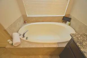 2626 Rosepoint Ct, Fresno, TX 77545 - Photo 12