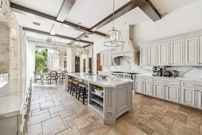 6015 Glencove Street, Houston, TX 77007 - Photo 10