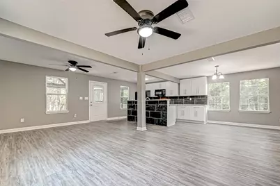 14572 Hasara Unit A and B Lane, Willis, TX 77378 - Photo 10