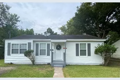 5237 Carmen Street, Houston, TX 77033 - Photo 4