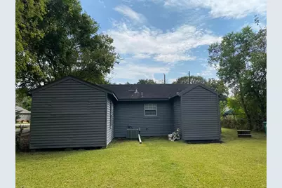 5237 Carmen Street, Houston, TX 77033 - Photo 24