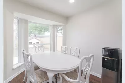 4913 Deerwood Circle, Baytown, TX 77521 - Photo 10