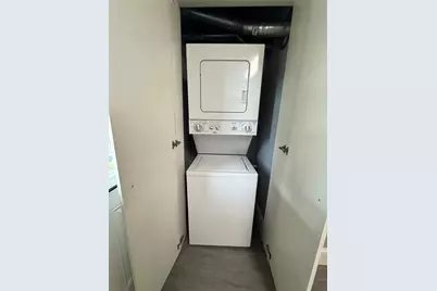 1011 E 6th 1/2 Street #1, Houston, TX 77009 - Photo 6