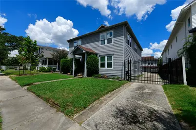 1011 E 6th 1/2 Street #1, Houston, TX 77009 - Photo 2