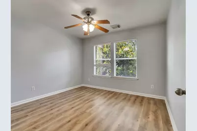 34 W Sage Creek Place, The Woodlands, TX 77382 - Photo 24