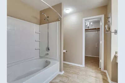 34 W Sage Creek Place, The Woodlands, TX 77382 - Photo 18