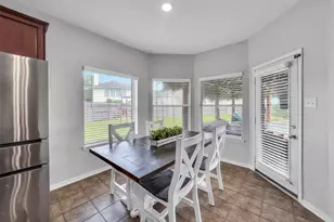 9702 Tucker Cypress Dr, Houston, TX 77095 - Photo 12