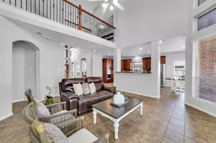 9702 Tucker Cypress Dr, Houston, TX 77095 - Photo 8
