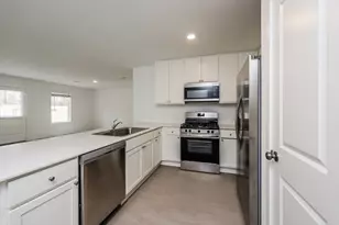 13487 Bay Springs Dr, Conroe, TX 77303 - Photo 6