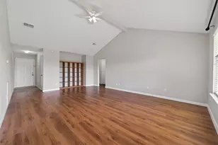 9906 Rocky Hollow Rd, La Porte, TX 77571 - Photo 2