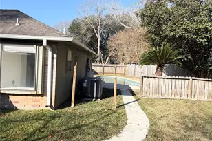 2006 Musket Ridge Dr, Richmond, TX 77406 - Photo 2