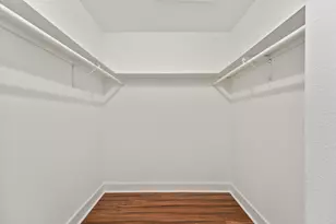 2321 Commonwealth St, Houston, TX 77006 - Photo 14