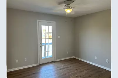 22813 Buena Street, Galveston, TX 77554 - Photo 8