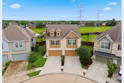 8759 Tubelo Mill Drive, Missouri City, TX 77459 - Photo 2