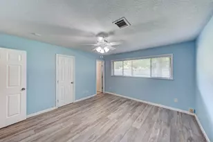 10714 Ballantine St, Houston, TX 77075 - Photo 16