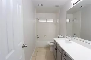 16243 April Ridge Dr, Houston, TX 77083 - Photo 12