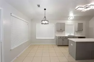 16243 April Ridge Dr, Houston, TX 77083 - Photo 6