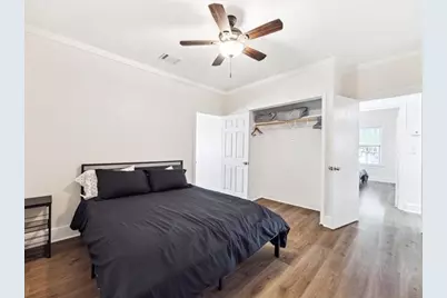 1801 Hussion Street, Houston, TX 77003 - Photo 12