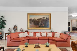 8103 Lake Edge Ct, Houston, TX 77071 - Photo 10