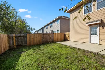 2911 Hackamore Hollow Lane, Houston, TX 77014 - Photo 10