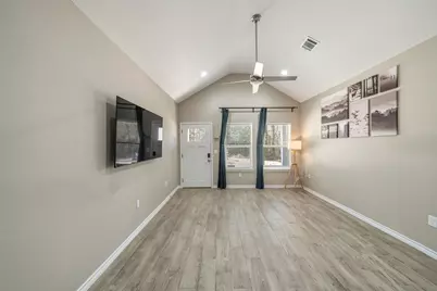 14990 Indian Hill Trail, Willis, TX 77378 - Photo 8