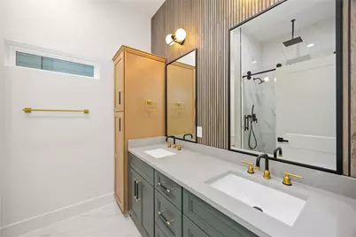 8013 Cora Street B, Houston, TX 77088 - Photo 14