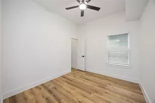 8013 Cora Street B, Houston, TX 77088 - Photo 10