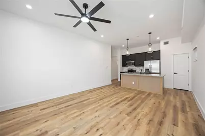 8013 Cora Street B, Houston, TX 77088 - Photo 4