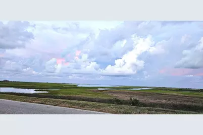 000 Jean Lafitte Drive, Freeport, TX 77541 - Photo 4