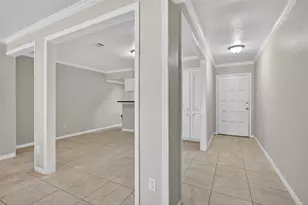 3711 Black Locust Dr, Houston, TX 77088 - Photo 4