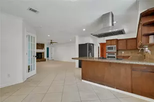 10818 Elmdale Dr, Houston, TX 77070 - Photo 12