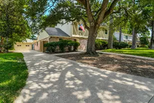 10818 Elmdale Dr, Houston, TX 77070 - Photo 4