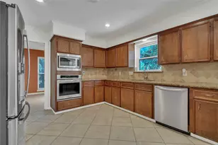 10818 Elmdale Dr, Houston, TX 77070 - Photo 10