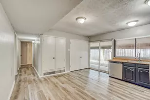 15614 Mendocino Dr, Houston, TX 77083 - Photo 8