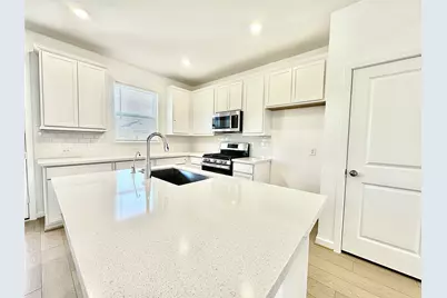 21823 White Stone Creek Dr, Cypress, TX 77433 - Photo 8