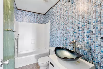 4423 W Bayshore Road, Anahuac, TX 77514 - Photo 20