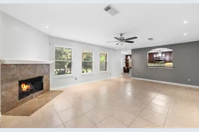 7909 Silver Oak Drive, Texas City, TX 77591 - Photo 6