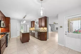 7909 Silver Oak Dr, Texas City, TX 77591 - Photo 14