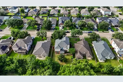 7909 Silver Oak Drive, Texas City, TX 77591 - Photo 44