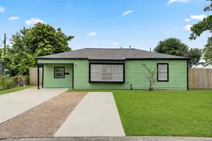 2205 Kingsdale Dr, Deer Park, TX 77536 - Photo 1