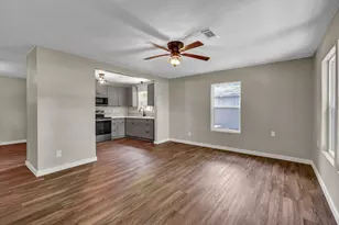 4922 County Rd 937B, Alvin, TX 77511 - Photo 14