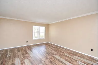 6168 W Airport Boulevard #16, Houston, TX 77035 - Photo 4
