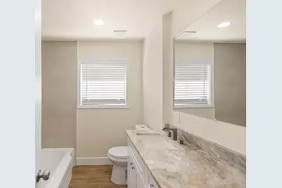 821 Mark St, Deer Park, TX 77571 - Photo 10