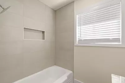 821 Mark St, Deer Park, TX 77571 - Photo 12