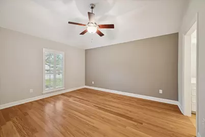 304 Scenic View Drive, Friendswood, TX 77546 - Photo 22