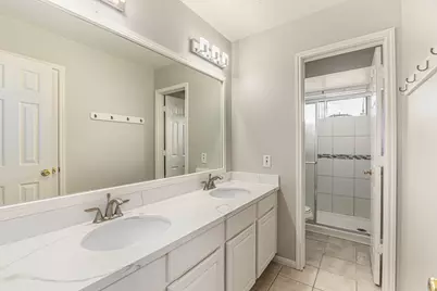 3603 NE Beacon Hill Drive, Pearland, TX 77584 - Photo 24