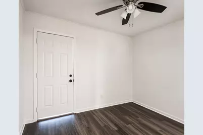 736 Kyle Street, Angleton, TX 77515 - Photo 10