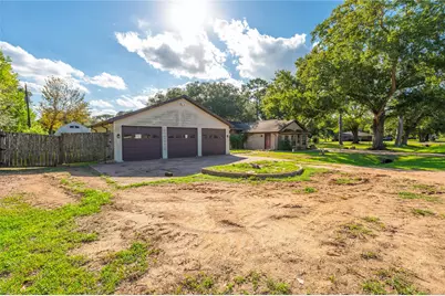 6903 Meadowlark Lane, Alvin, TX 77511 - Photo 34